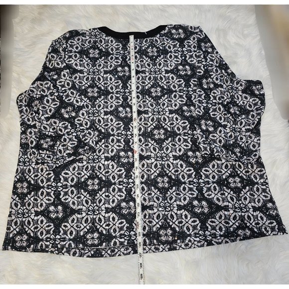 C. D. Daniels 3/4 Sleeve Blouse, Size 3XL - Picture 6 of 6